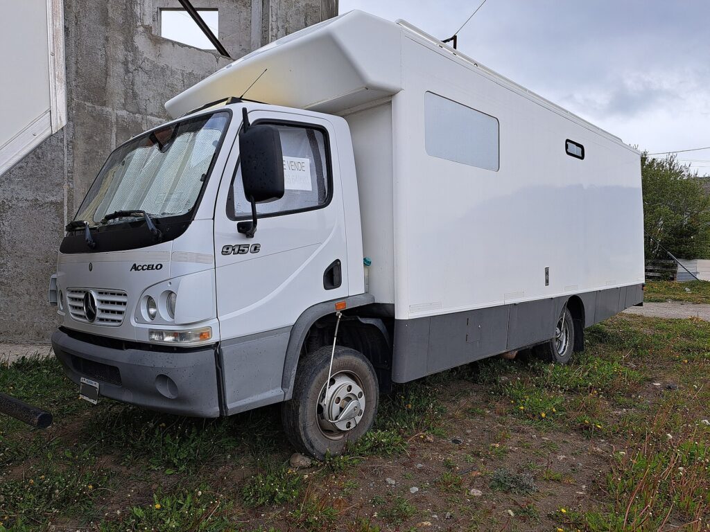 Mercedes-Benz Accelo 1017 2021